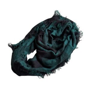 Elegant Green and Black Fringed Scarf